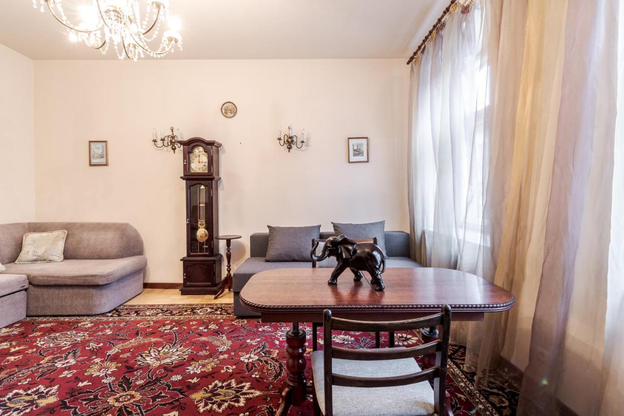Doroshenka Antique Apartment 利沃夫 外观 照片