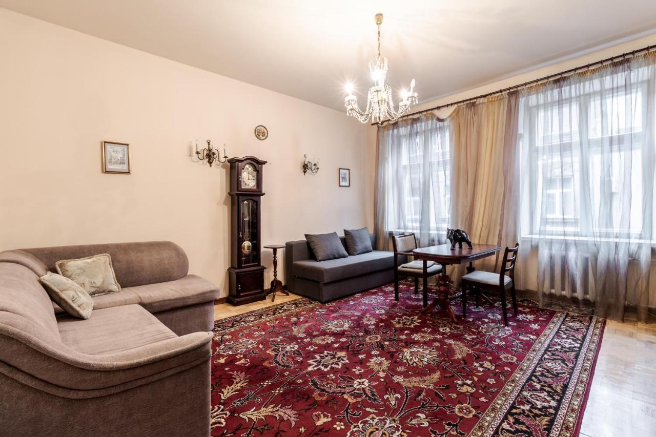 Doroshenka Antique Apartment 利沃夫 外观 照片
